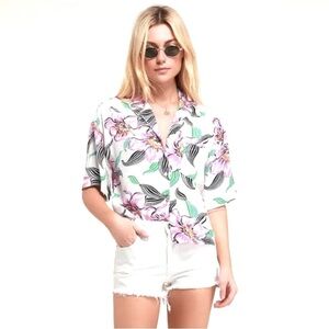 Levi Mahina Tropical Print. Short Sleeve Button Down. Pink White. XS